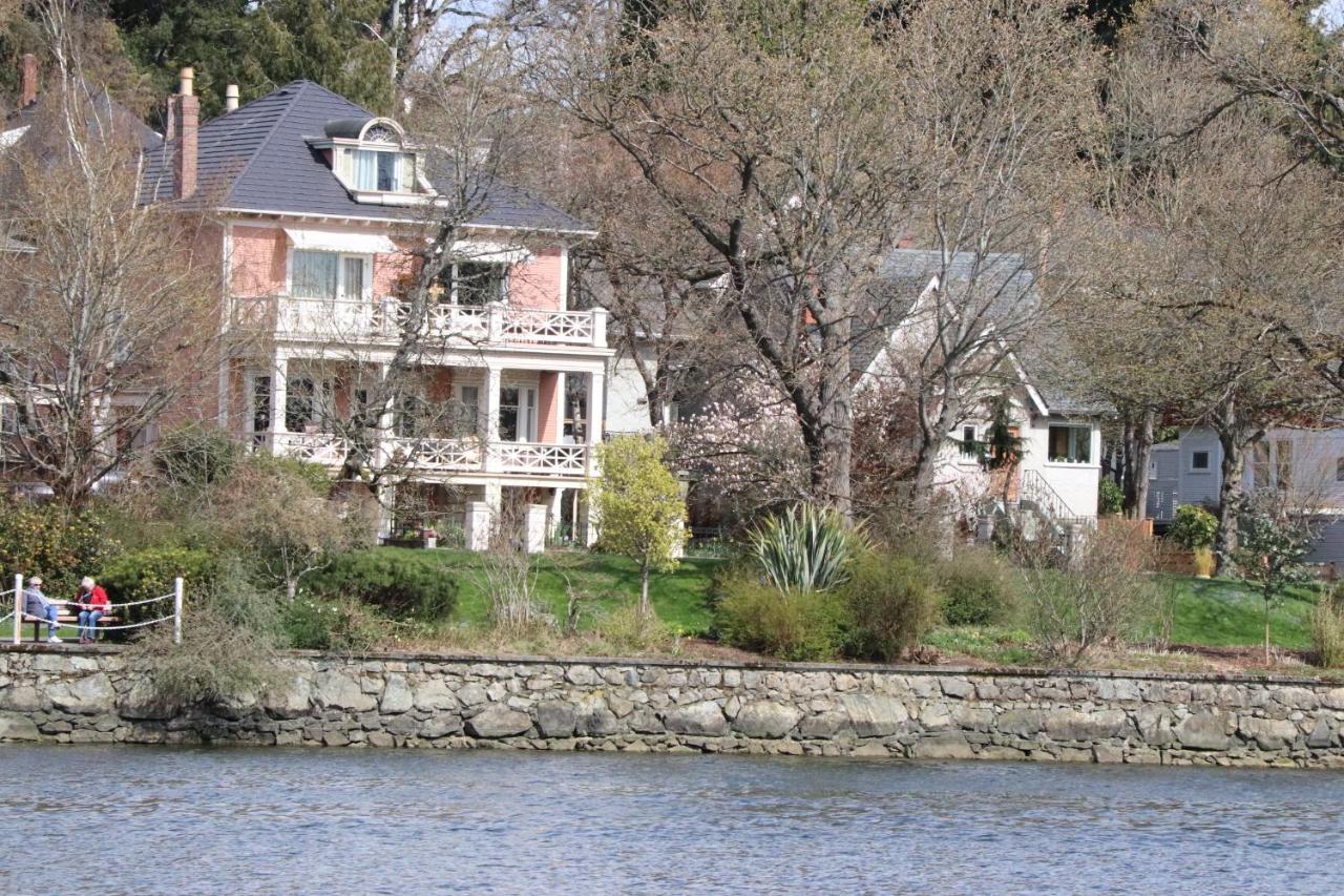 Lipton Place By Elegant Waterfront Esquimalt Zewnętrze zdjęcie